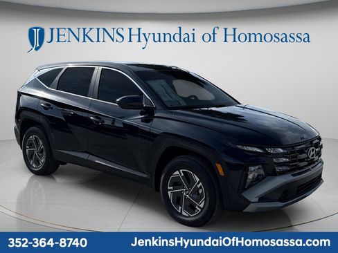 New 2026 Hyundai Tucson Blue SE AWD/4WD image 1