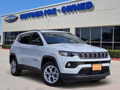 Used 2025 Jeep Compass Latitude w/ Convenience Group