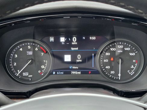 Used 2024 Cadillac XT5 Premium Luxury w/ Technology Package image 21