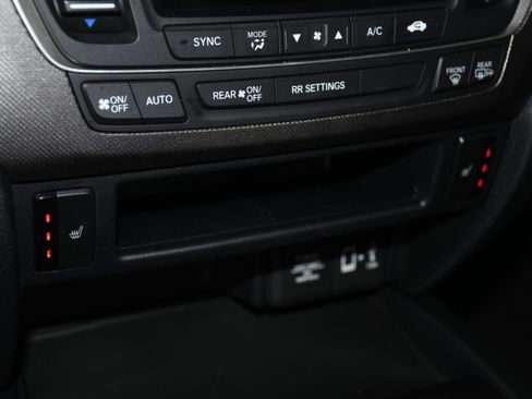 Used 2021 Honda Ridgeline RTL image 16