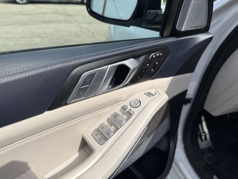 Used 2019 BMW X7 xDrive50i image 28