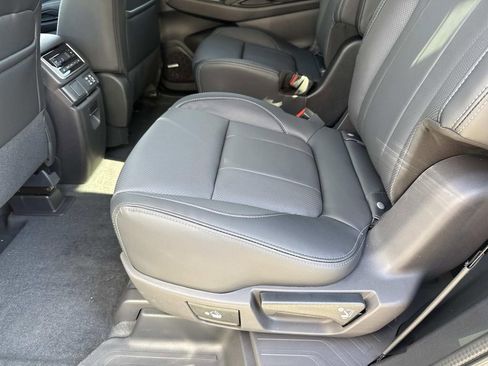 New 2026 Subaru Ascent Limited image 14