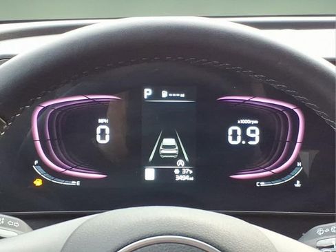 Used 2025 Kia Sportage X-Line w/ Premium Package image 28