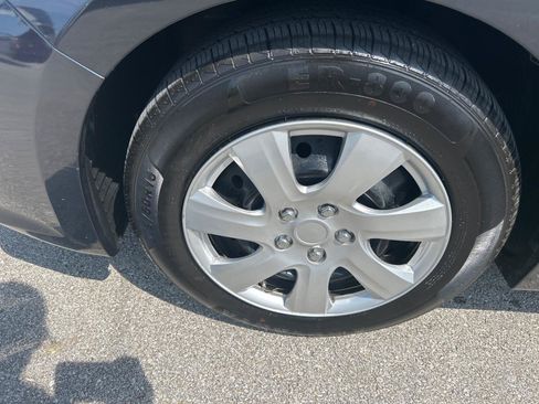 Used 2016 Nissan Altima 2.5 S w/ Power Driver Seat Package FWD image 11