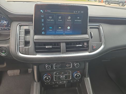 Certified 2023 Chevrolet Suburban Premier AWD/4WD image 8