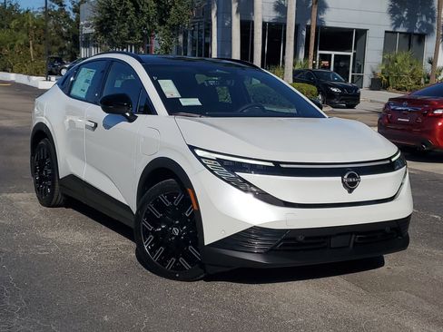 New 2026 Nissan Leaf Platinum+ image 17