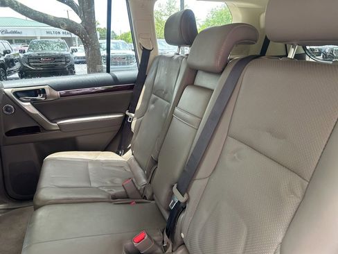 Used 2018 Lexus GX 460 Luxury AWD/4WD image 11