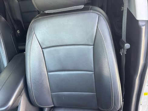 Used 2019 GMC Terrain SLT image 30