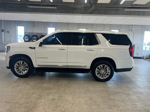 Certified 2021 GMC Yukon SLT AWD/4WD image 11