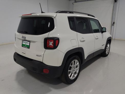 Used 2021 Jeep Renegade Latitude w/ Convenience Group image 9