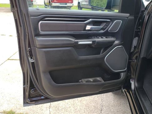 Used 2023 RAM 1500 Laramie AWD/4WD image 12