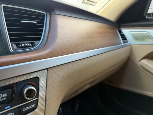 Used 2019 Genesis G80 5.0 Ultimate AWD/4WD image 38