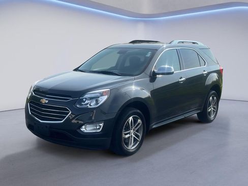 Used 2017 Chevrolet Equinox Premier w/ Enhanced Convenience Package AWD/4WD image 2