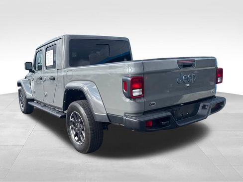 Used 2023 Jeep Gladiator Overland AWD/4WD image 7