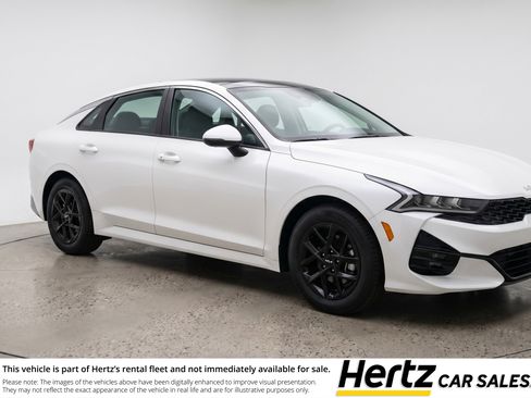 Used 2025 Kia K5 LXS FWD image 1