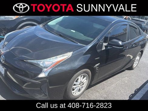 Used 2016 Toyota Prius Two FWD image 1
