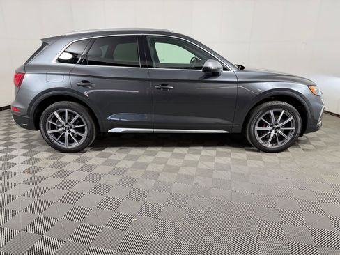 Certified 2022 Audi SQ5 Premium Plus image 8