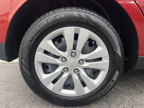 Used 2023 Kia Soul LX FWD image 34