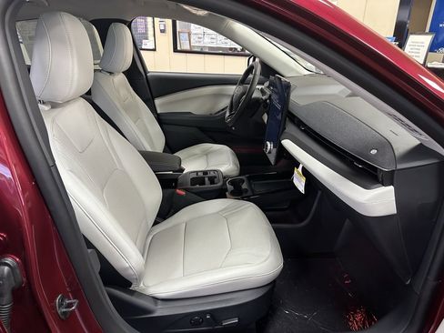 New 2025 Ford Mustang Mach-E Premium image 11