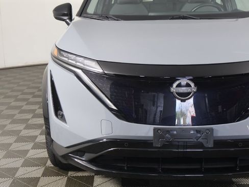 Used 2023 Nissan Ariya VENTURE+ image 12