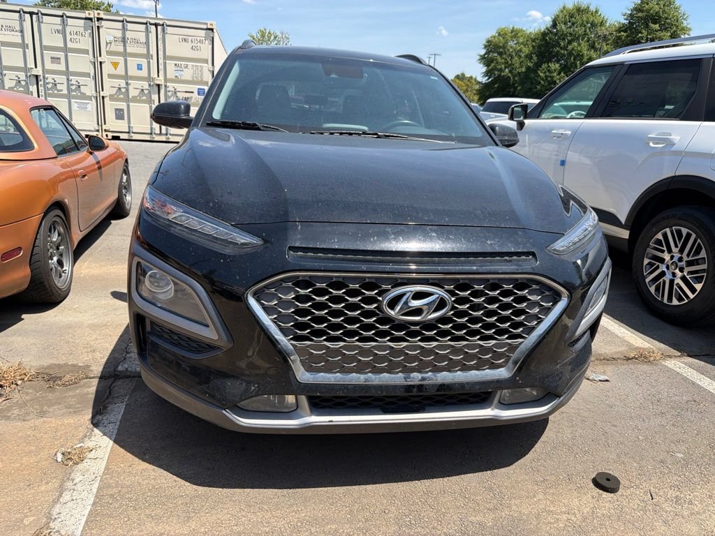 Used 2019 Hyundai Kona Limited FWD image 2
