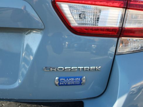 Used 2019 Subaru Crosstrek Hybrid Sport Utility 4D w/ Moonroof Package w/Navigation image 7