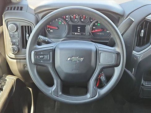 Certified 2021 Chevrolet Silverado 1500 Custom Trail Boss w/ LPO, Dark Essentials Package AWD/4WD image 14