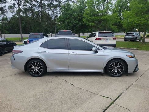 Certified 2023 Toyota Camry SE FWD image 9
