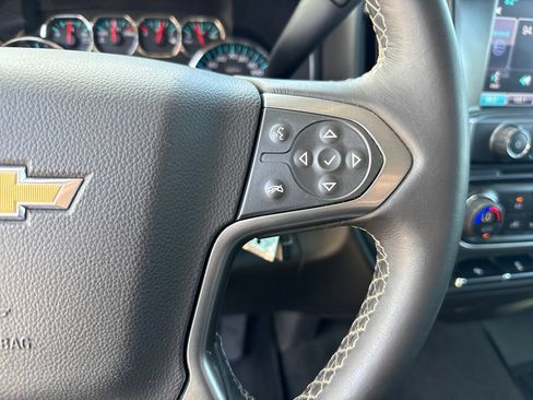 Used 2015 Chevrolet Silverado 2500 LT w/ LT Convenience Package RWD image 17
