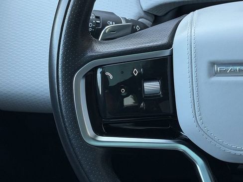 Used 2023 Land Rover Range Rover Evoque R-Dynamic S AWD/4WD image 13