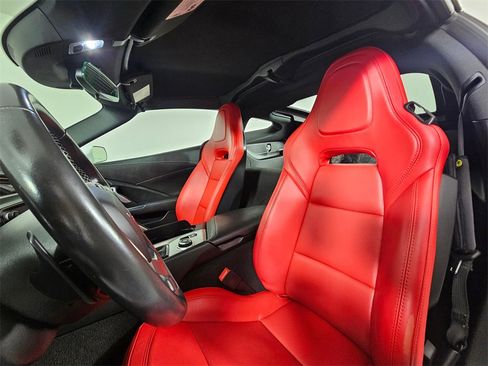 Used 2019 Chevrolet Corvette Grand Sport w/ Grand Sport Heritage Package image 16