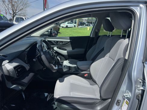 Used 2024 Subaru Outback Premium image 21