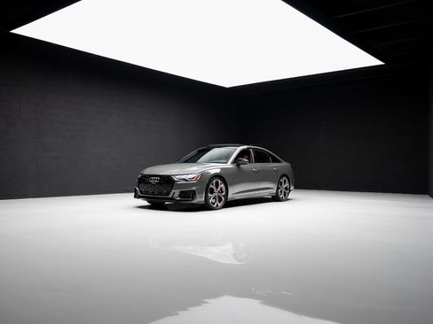 Used 2024 Audi S6 Premium Plus w/ Premium Plus Package image 81