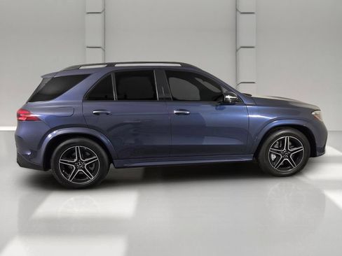 Used 2024 Mercedes-Benz GLE 53 AMG 4MATIC image 4