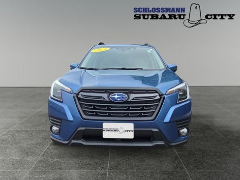 Certified 2023 Subaru Forester Limited image 12