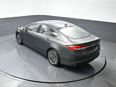 Used 2018 Ford Fusion Titanium AWD/4WD image 19