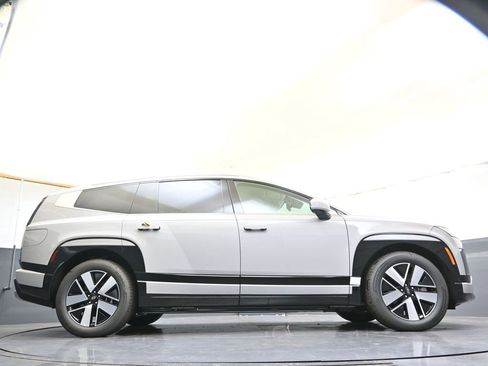 New 2026 Hyundai Ioniq 9 SEL image 41