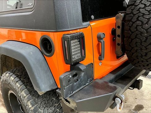 Used 2013 Jeep Wrangler Sport AWD/4WD image 27