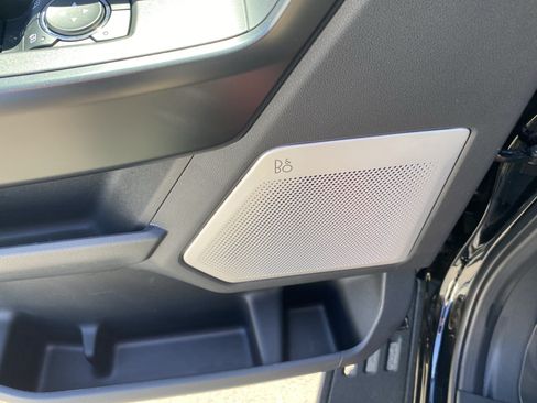 Used 2025 Ford F150 Raptor AWD/4WD image 25