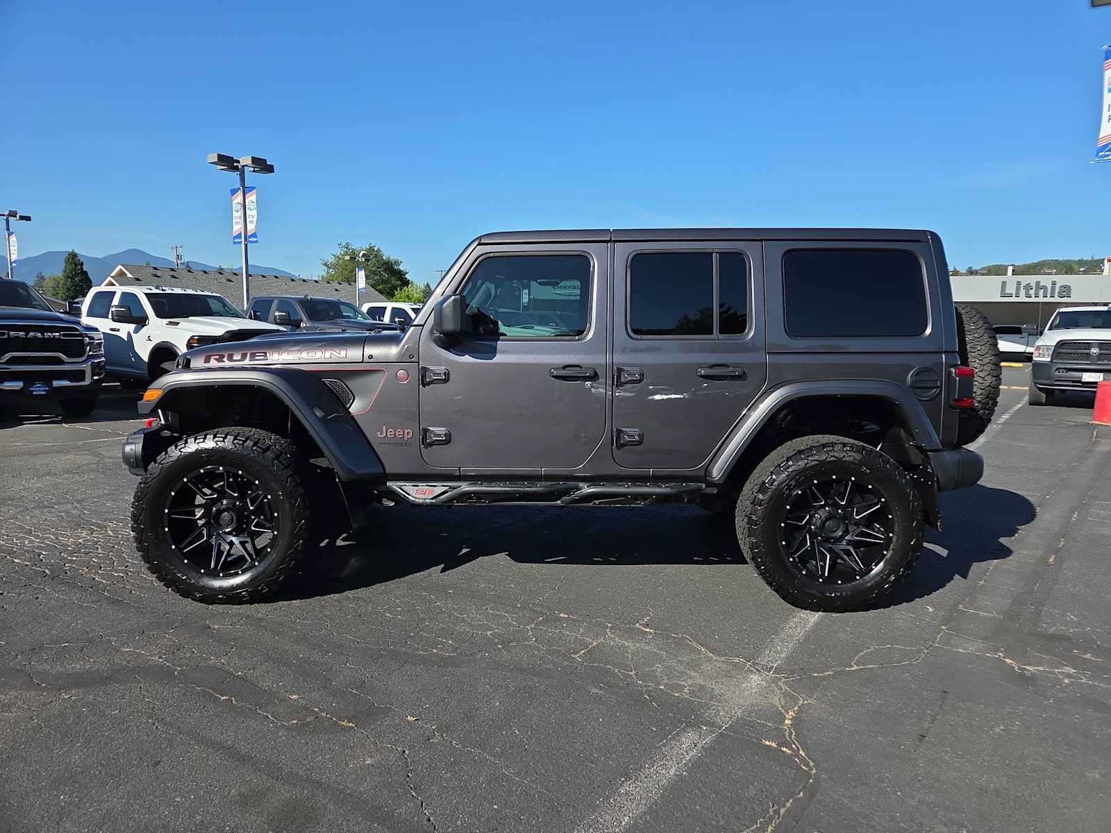 Used 2021 Jeep Wrangler Unlimited Rubicon w/ Uconnect 4C Nav & Sound Group AWD/4WD image 11