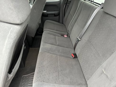 Used 2007 Chevrolet Silverado 1500 LT w/ Towing Package image 12