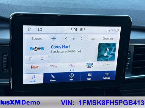 Used 2023 Ford Explorer Limited image 38