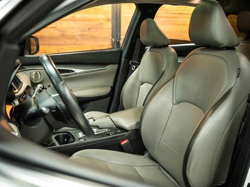 Used 2023 INFINITI QX50 Luxe w/ Cargo Package image 10