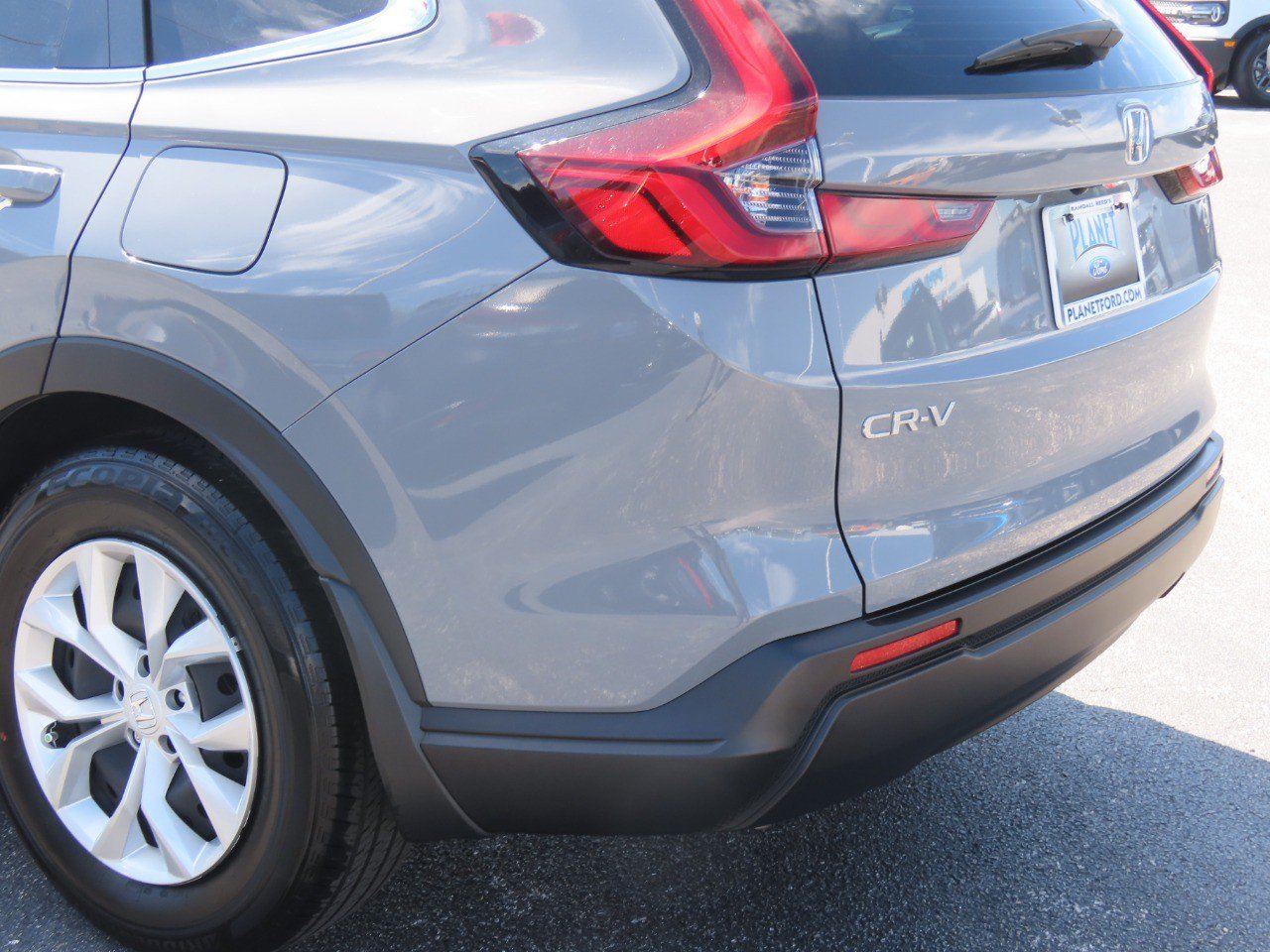 Used 2024 Honda CR-V LX image 23