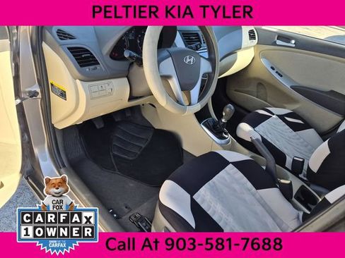 Certified 2025 Kia Seltos EX w/ EX Sunroof Package image 55