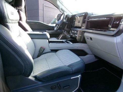 Certified 2024 Ford F350 Limited w/ FX4 Off-Road Package image 5