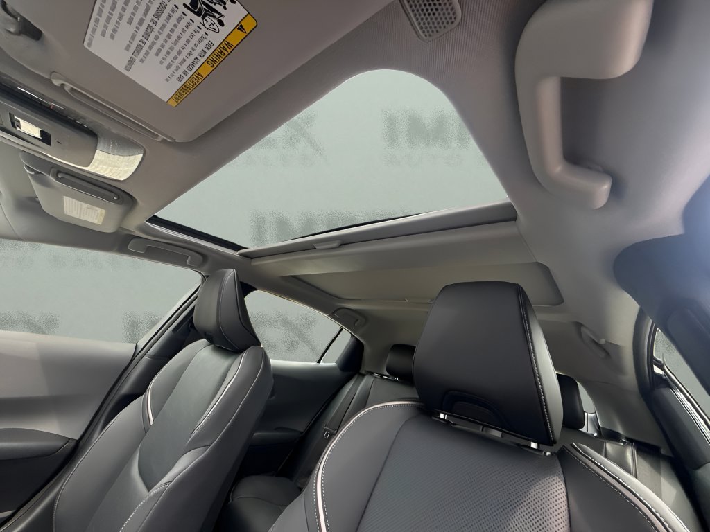 Used 2026 Toyota Prius XLE FWD image 8