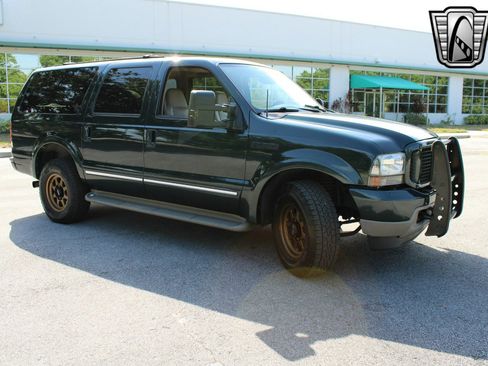 Used 2003 Ford Excursion Limited image 8