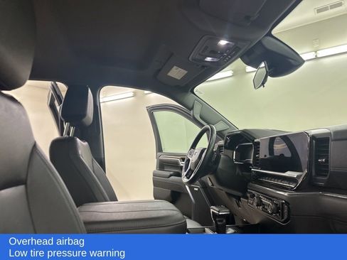 Used 2024 Chevrolet Silverado 1500 LT Trail Boss w/ Convenience Package II image 21