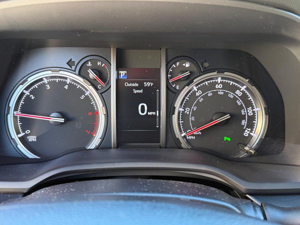 Used 2022 Toyota 4Runner Limited AWD/4WD image 21